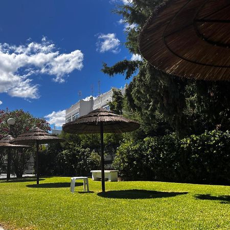Eat, Sleep, Wander! Appartement Quarteira Buitenkant foto