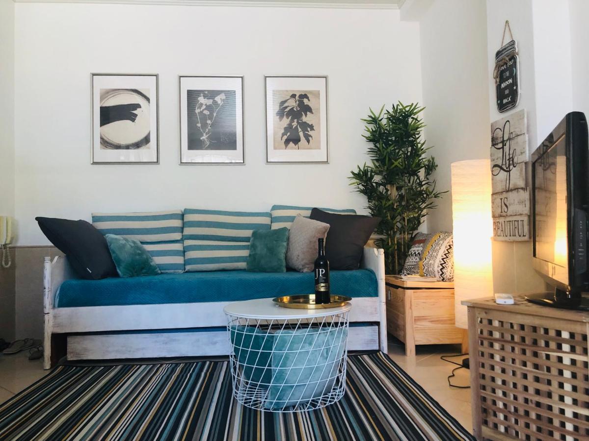 Eat, Sleep, Wander! Appartement Quarteira Buitenkant foto